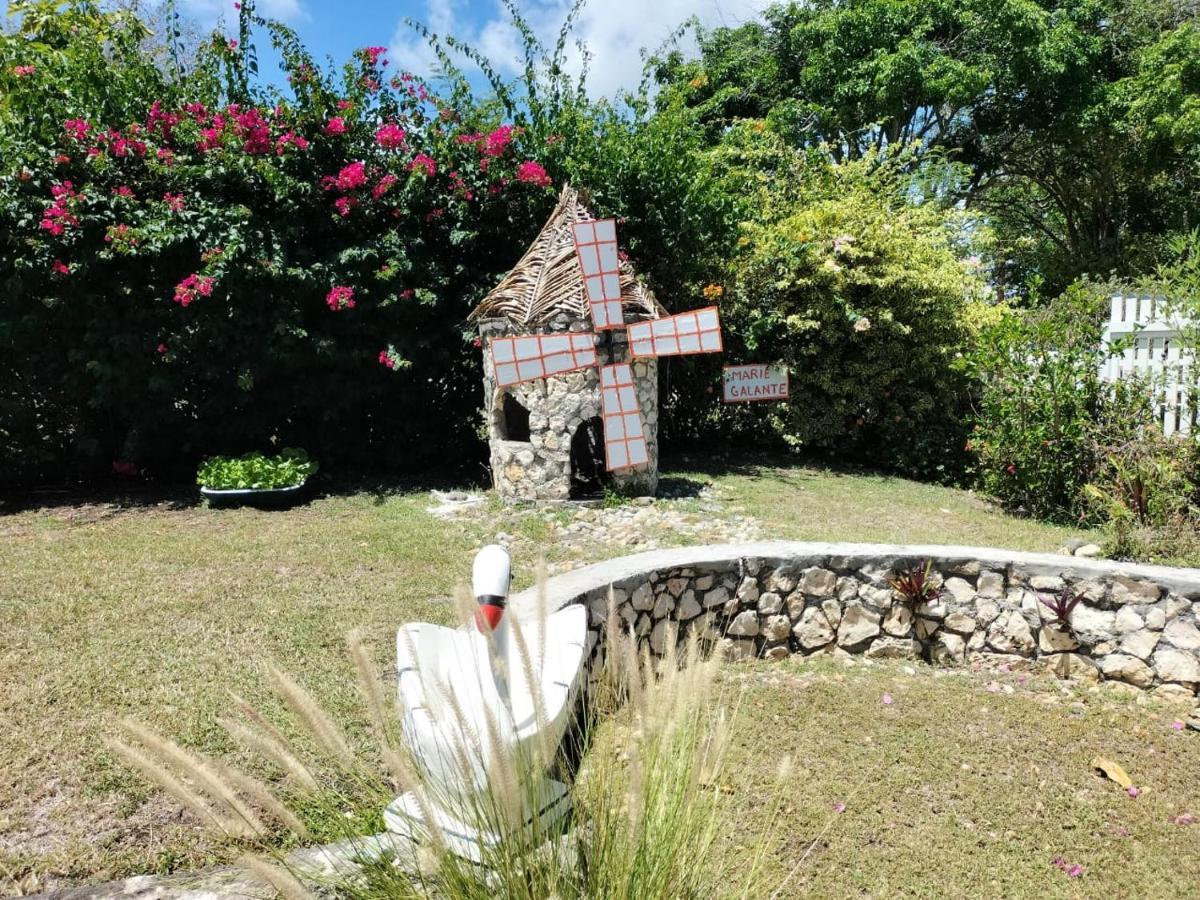 La mélodie des oiseaux Grand-Bourg  Exterior foto